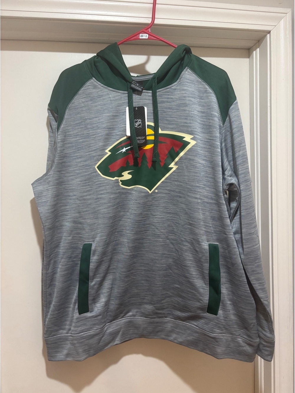 NWT NHL Minnesota Wild Performance Hoodie Gray Green Men’s Large